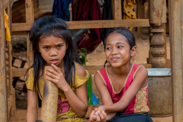 enfants, laos, bolovens, bolaven, plateau, pipe à eau