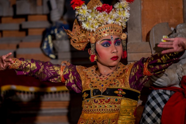 spirit of Bali, SemaraRatih, danceuse balinaise, Bali, Ubud