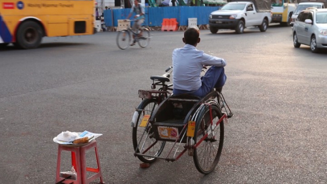 myanmar, birmanie, yangon, birman, cyclo-pousse