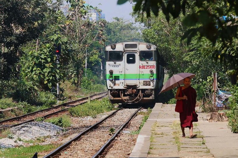 train circulaire, yangon