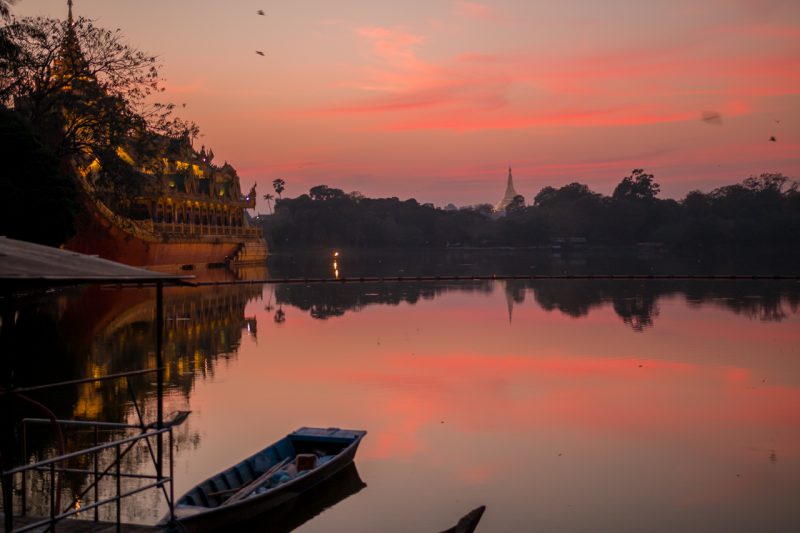 lac Kandawgyi, yangon